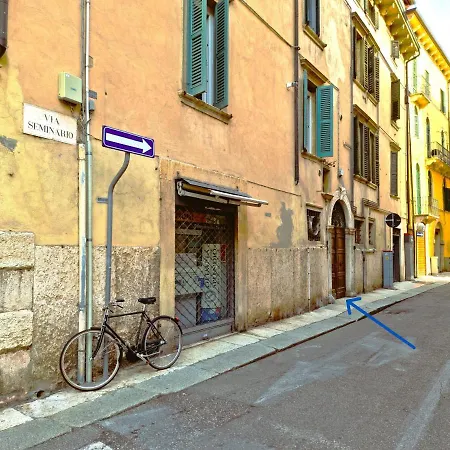 Antico Seminario * ヴェローナ